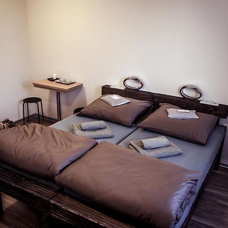 Penzion Vino Hruska Veseli nad Moravou Room photo
